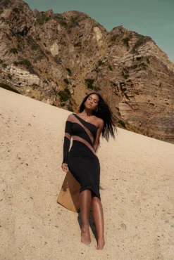 Black Eyes For You Midi Dress 26 Black Eyes For You Midi Dress -Trendify Store SUMMER32022 24