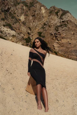 Black Eyes For You Midi Dress 27 Black Eyes For You Midi Dress -Trendify Store SUMMER32022 25